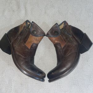 J. B. Dillon Women’s Zip Side Booties Size 6.5 B Brown Leather Western Rodeo